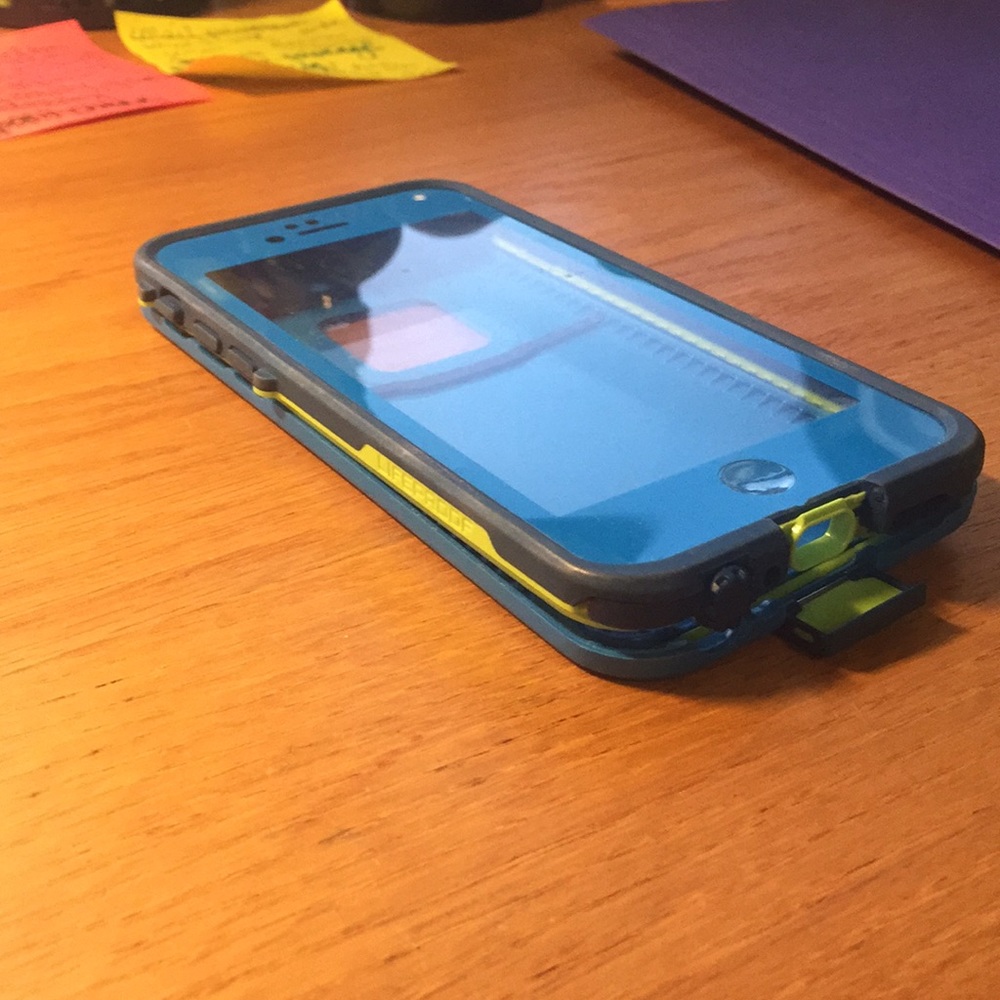 IPhone 6/6s Life proof case